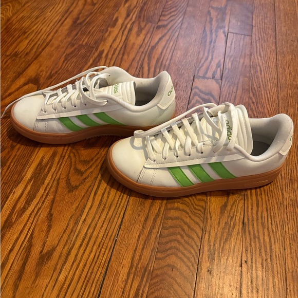 adidas White and Green Sneakers - Picture 2 of 4